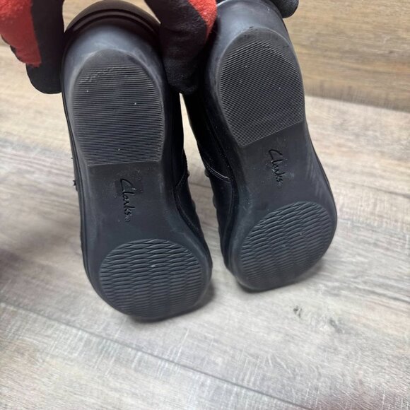 Clarks Collection Black Leather Loafers Women's Size 8 - Picture 4 of 7